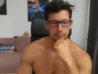 Freechat brutus_k on Flirt4Free