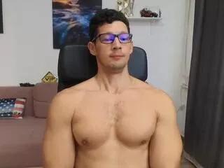 Freechat brutus_k on Flirt4Free