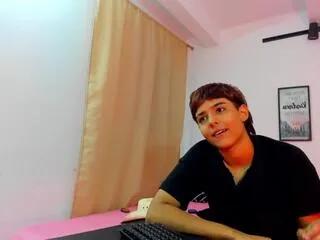 Offline caroline_philip on Flirt4Free
