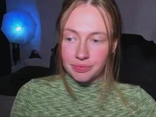 Offline cassie_evansson on Flirt4Free