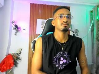 Offline chris_wylde on Flirt4Free