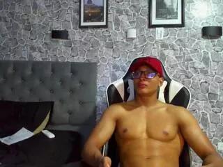 Offline chriss_jones on Flirt4Free