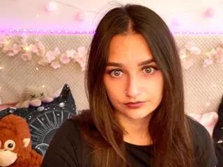 Freechat christal_raven on Flirt4Free