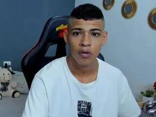 Offline dereck_hartmann on Flirt4Free