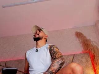 Offline dick_griffith on Flirt4Free