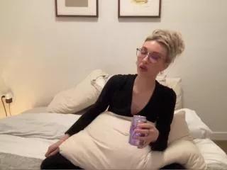 Offline dylan_knight on Flirt4Free