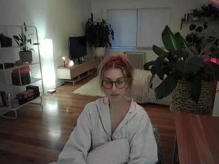 Offline dylan_knight on Flirt4Free