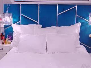 Freechat elise_ray on Flirt4Free