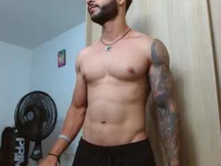 Offline ethan_g on Flirt4Free