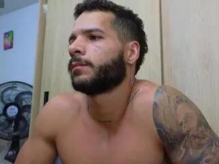 Offline ethan_g on Flirt4Free