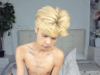 Private felix_del_rey on Flirt4Free