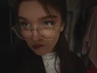 Offline frieda_ringwood on Flirt4Free