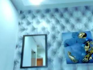 Offline hylari_banks on Flirt4Free