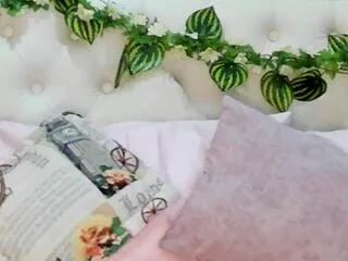 Private isabel_belza on Flirt4Free