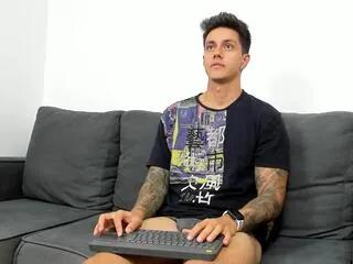 Offline jean_broc on Flirt4Free