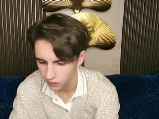Freechat jeffrey_carter on Flirt4Free