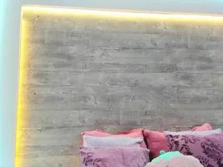 Freechat jennifer_dumont on Flirt4Free