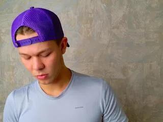 Offline johnny_october on Flirt4Free