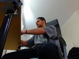 Offline josh_knights on Flirt4Free