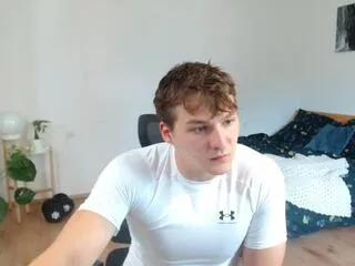 Freechat josh_waller on Flirt4Free