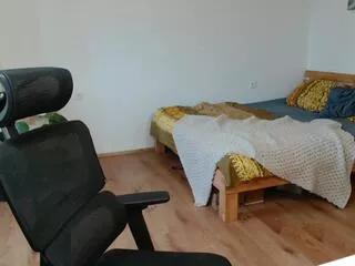 Freechat josh_waller on Flirt4Free