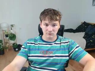 Freechat josh_waller on Flirt4Free
