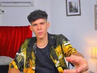 Offline jules_belllamy on Flirt4Free