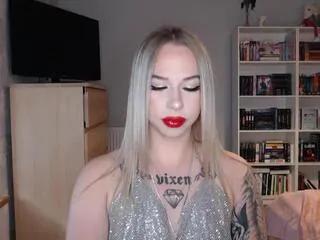 Freechat julia_ward on Flirt4Free