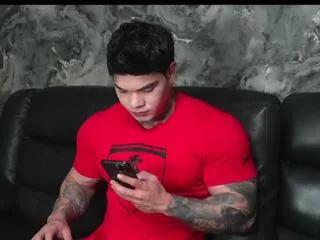 Freechat justin_clark on Flirt4Free