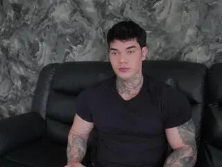 Freechat justin_clark on Flirt4Free