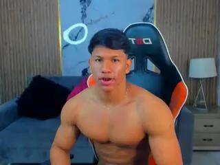 Freechat kalvin_walker on Flirt4Free