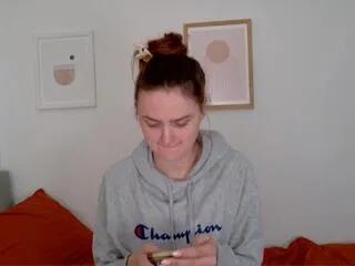 Freechat kiera_harris on Flirt4Free