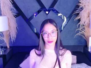 Private kylie_whitee on Flirt4Free