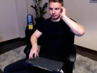 Offline landon_york on Flirt4Free