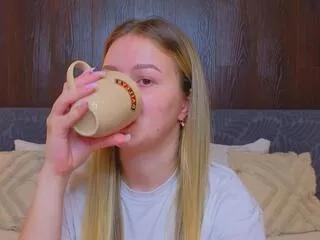 Freechat lee_amy on Flirt4Free