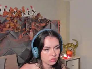 Offline leiza_thompson on Flirt4Free