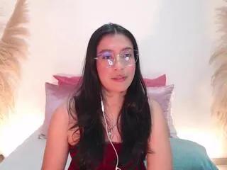 Offline lucy_minds on Flirt4Free