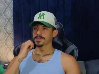 Offline lukee_taylor on Flirt4Free