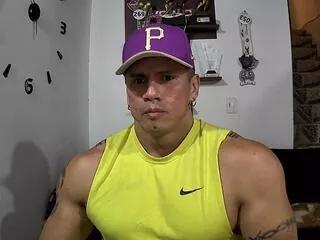 Offline mac_moody on Flirt4Free