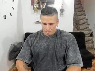 Offline mac_moody on Flirt4Free