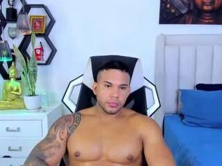 matthew_santos on Flirt4Free 