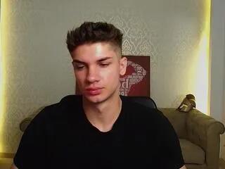 Offline max_kaiden on Flirt4Free