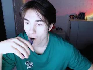 Freechat mick_love on Flirt4Free