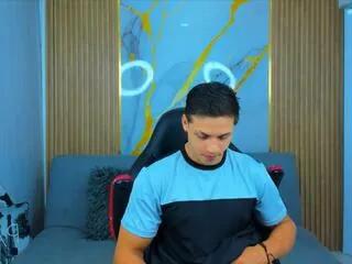 Offline mike_otz on Flirt4Free