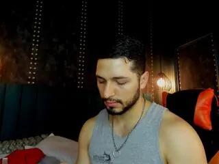 Freechat nick_moss on Flirt4Free