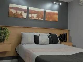 Freechat nico_bellini on Flirt4Free