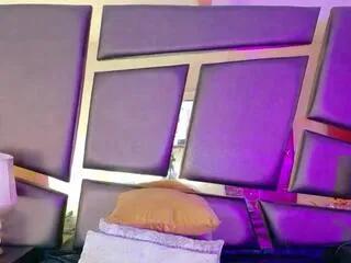 Private nicole_esposito on Flirt4Free