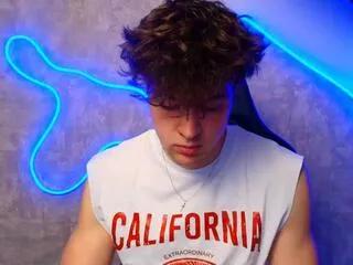 Freechat nikk_carville on Flirt4Free