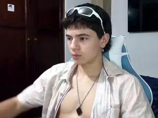 Offline oliver_renard on Flirt4Free