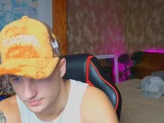 Offline randy_rollins on Flirt4Free